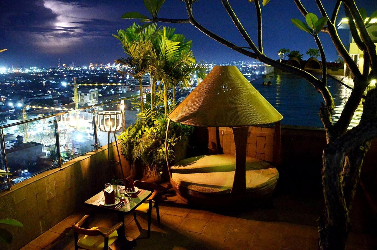 סמאראנג Louis Kienne Hotel Pemuda מראה חיצוני תמונה